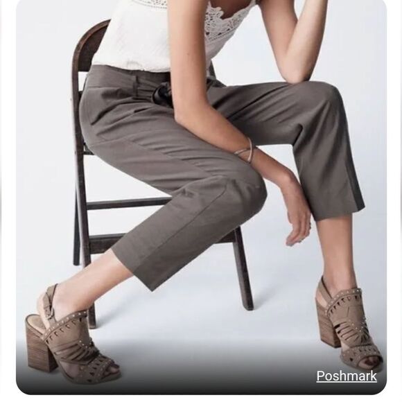 VINCE CAMUTO Reston Block High Heel  SANDALS - Picture 6 of 11